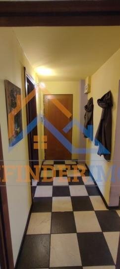 Rahova, Buzoieni, vanzare apartament 3 camere.